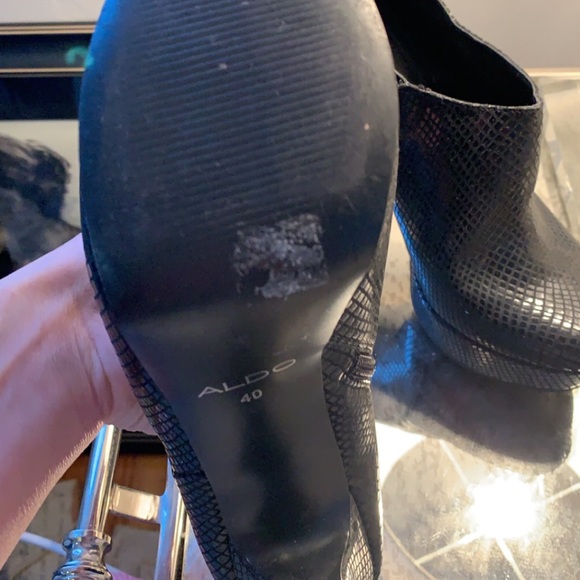 Aldo Leather Stilettos in EUC - Picture 3 of 4